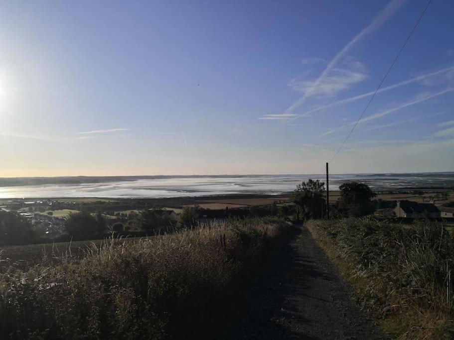 Converted Cattle Barn Overlooking Strangford Lough Newtownards Eksteriør billede